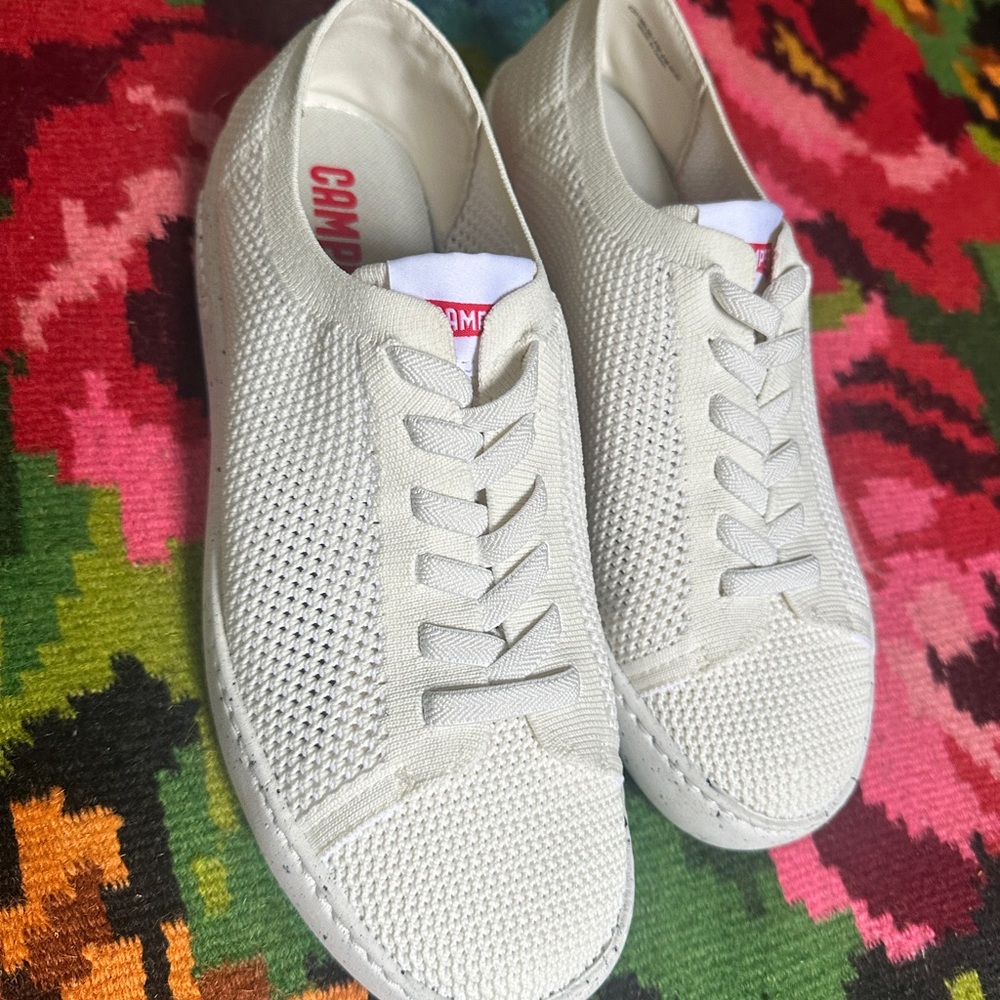 Camper-White Knit Lace-Up Sneakers size 41 / 10